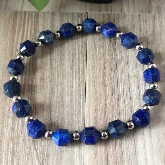 Lapis Lazuli Faceted Natural Stone 8mm Beads Stretchable Bracelet 7" - Best Gift - Picture 2 of 2